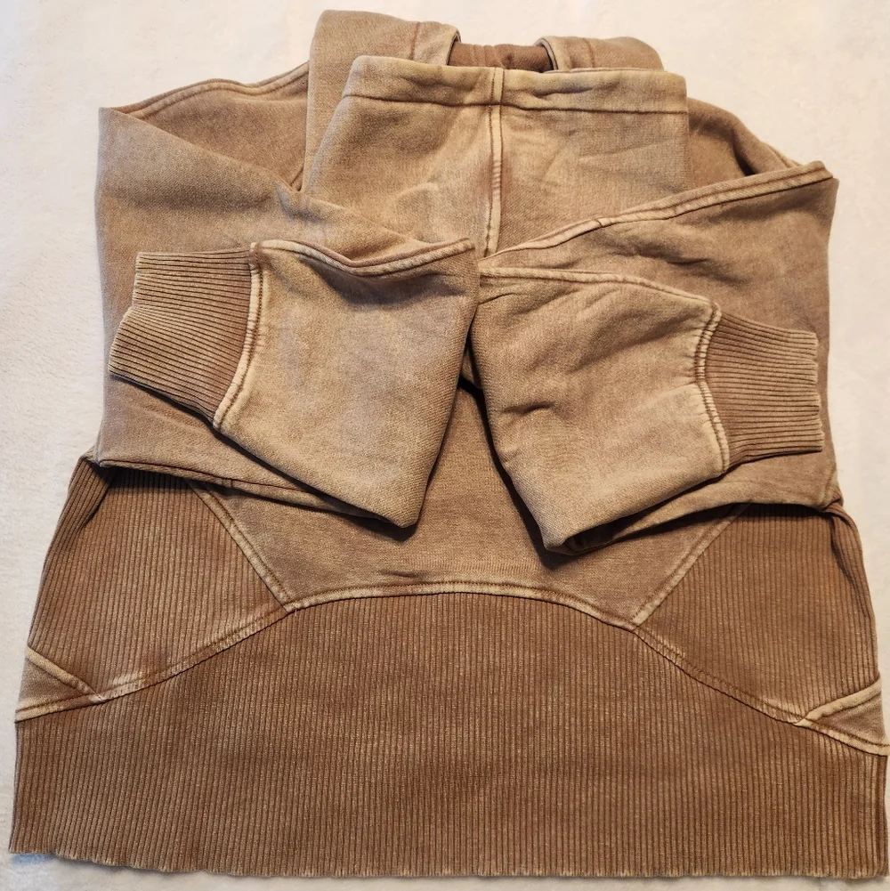 ✨️✨️NWOT✨️✨️ Zenana Outfitters Deep Camel Half-Zip Fleece Pullover ✨️✨️NWOT✨️✨️ - Picture 7 of 7